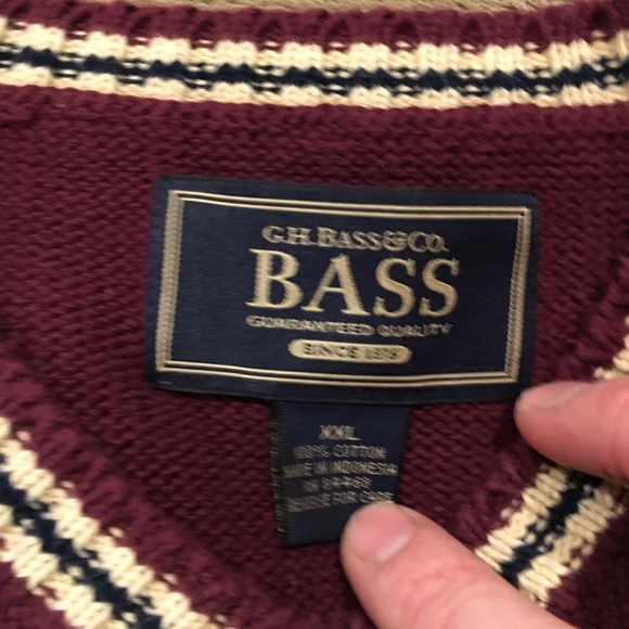 Sweater vest - Picture 2 of 2